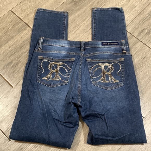 Rock & Republic Berlin Mid Rise Skinny Medium Wash Stud Pocket Jeans size 10L - Picture 3 of 12
